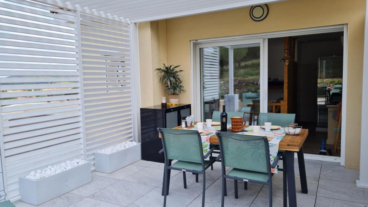 Chambres D'Hotes B&B La Bergeronnette Avec Piscine Couverte Chauffee Bizanet Kültér fotó